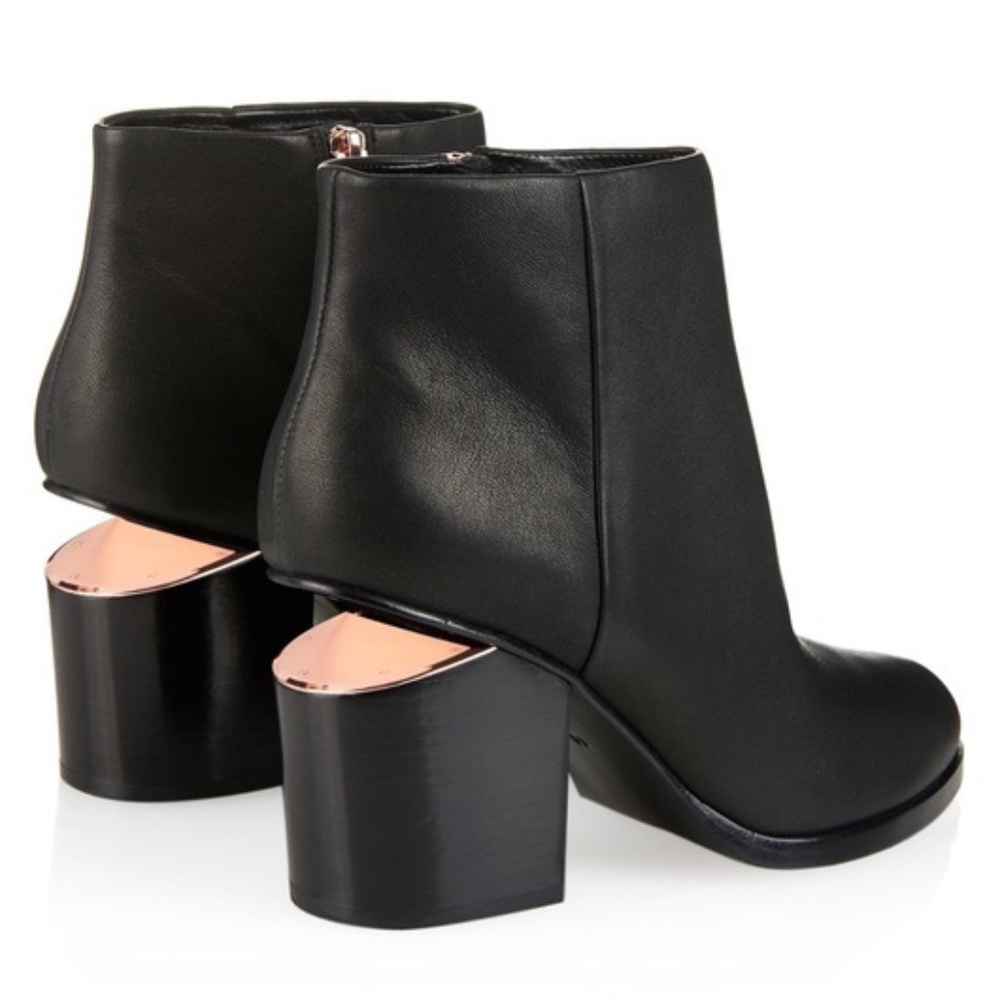 Alexander Wang Gabi Black Leather Ankle Boots w/ Rose Gold Hardware Women's 38.5